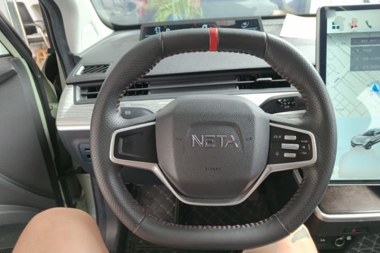 Used NETA V 2022 Chao 300 Lite Lithium Iron Phosphate Steering Wheel