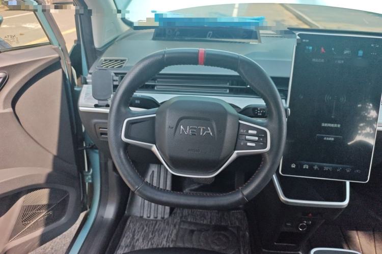 Used NETA V 2022 Chao 300 Lite Lithium Iron Phosphate Steering Wheel