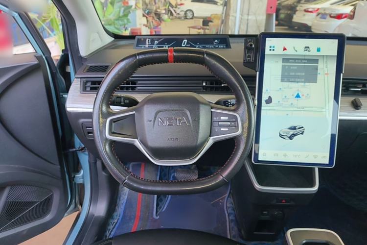 Used NETA V 2022 Chao 300 Lite Ternary Lithium Steering Wheel