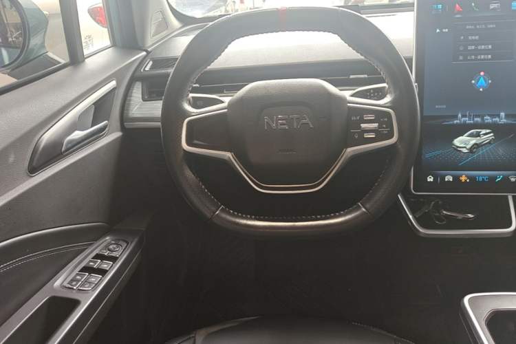 Used NETA V 2022 Chao 300 Lite Lithium Iron Phosphate Steering Wheel
