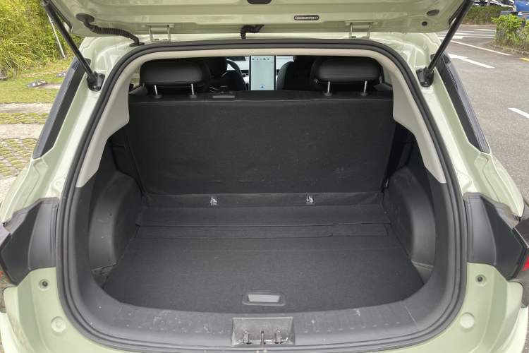 Used NETA V 2022 Chao 400 Lite Trunk