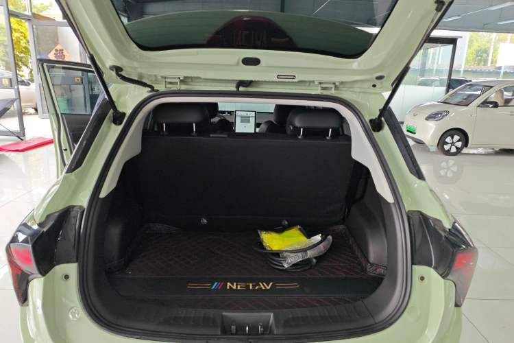 Used NETA V 2022 Chao 400 Lite Trunk