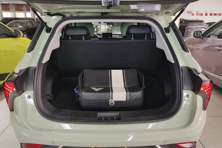 Used NETA V 2022 Chao 400 Lite Trunk