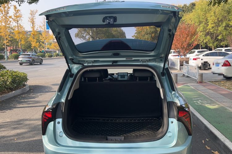 Used NETA V 2022 Chao 400 Lite Trunk