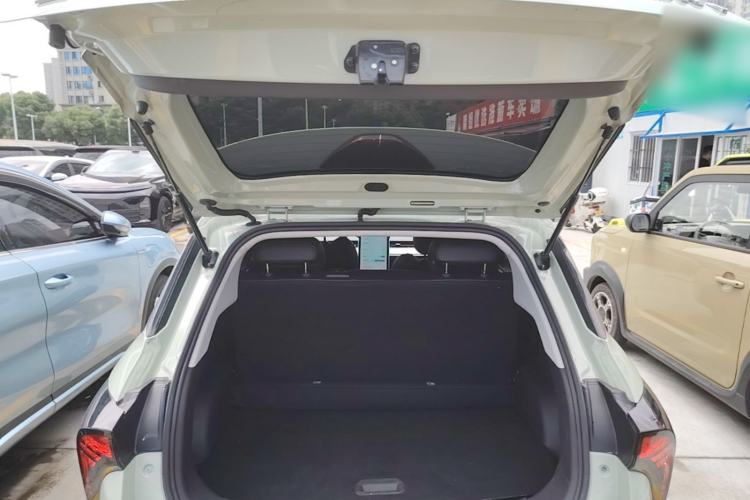 Used NETA V 2022 Chao 300 Lite Ternary Lithium Trunk