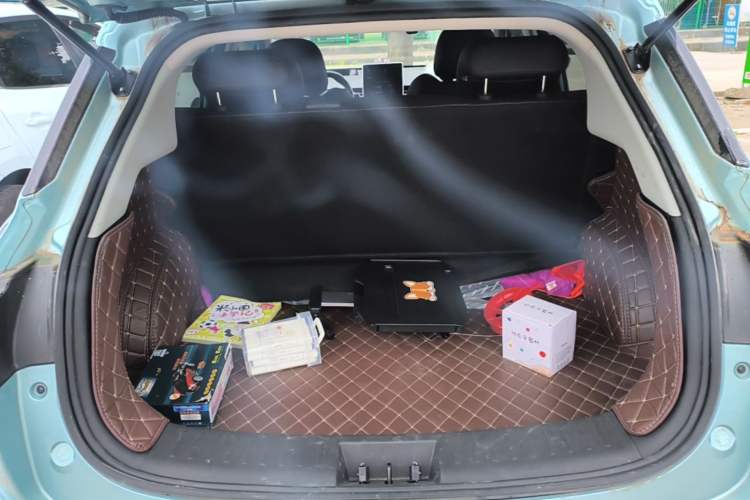 Used NETA V 2022 Chao 400 Lite Trunk