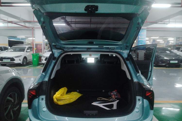 Used NETA V 2022 Chao 400 Lite Trunk