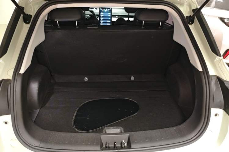 Used NETA V 2022 Chao 400 Lite Trunk