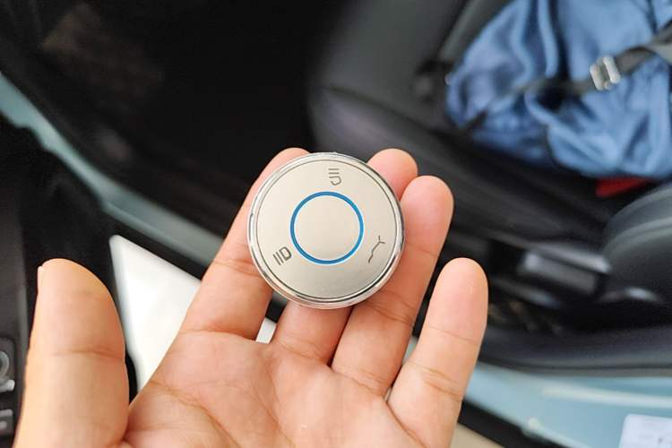 Used NETA V 2022 Pro Long-Range Smart Edition Vehicle Key