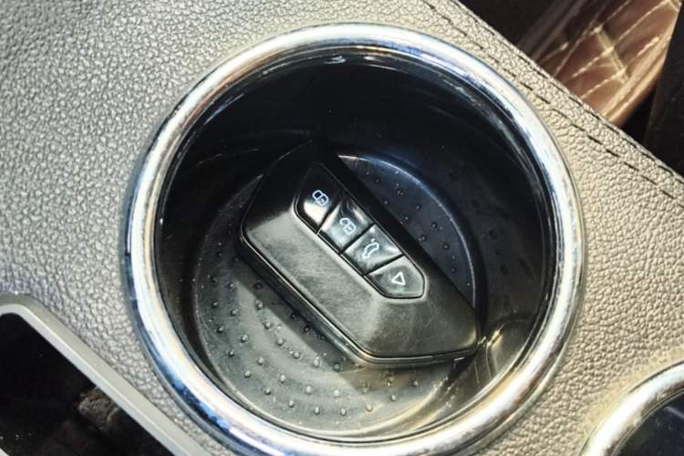 Used NETA V 2022 Long-Range Industry Custom Edition Vehicle Key