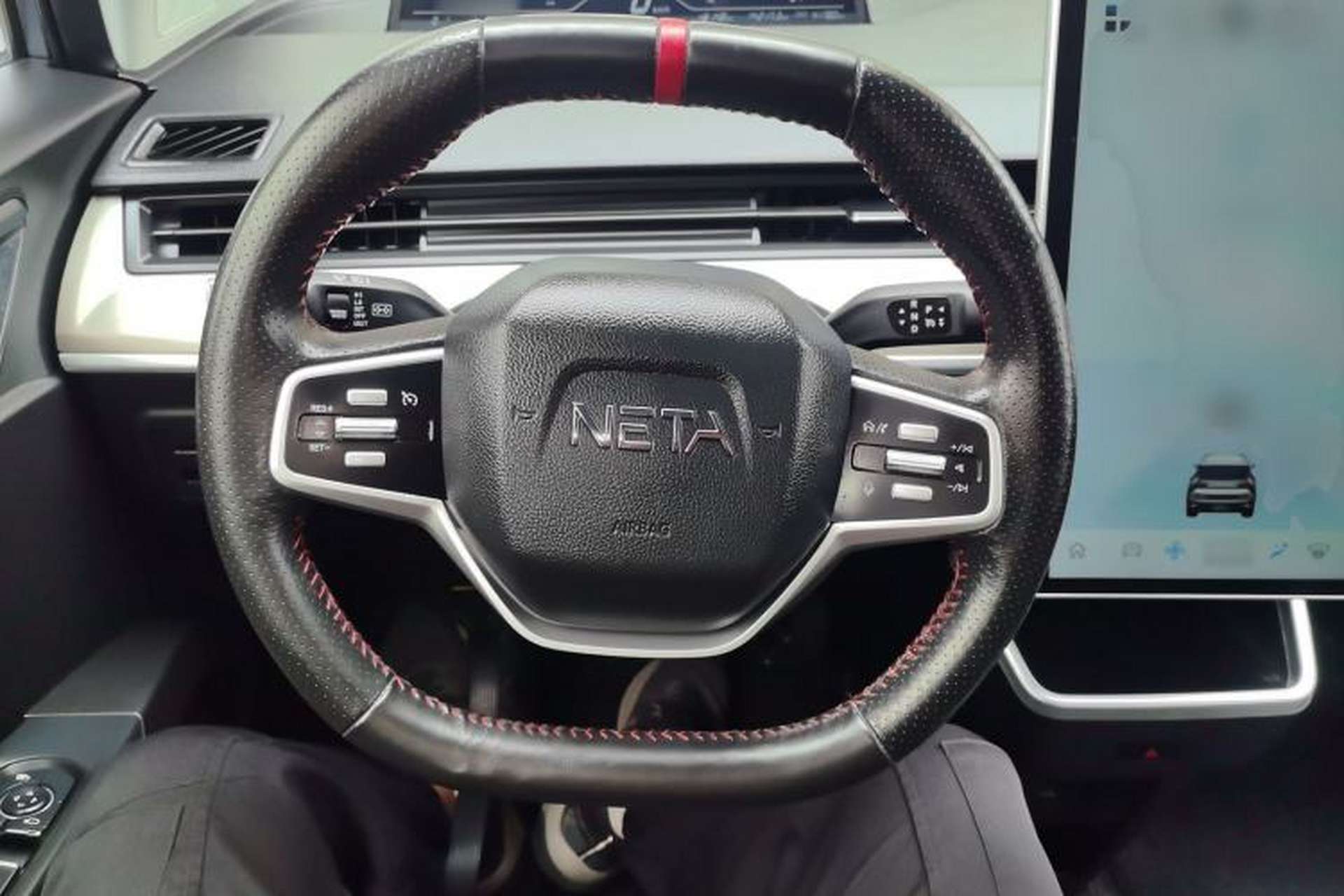 Used NETA V 2022 Pro Long-Range Smart Edition Steering Wheel