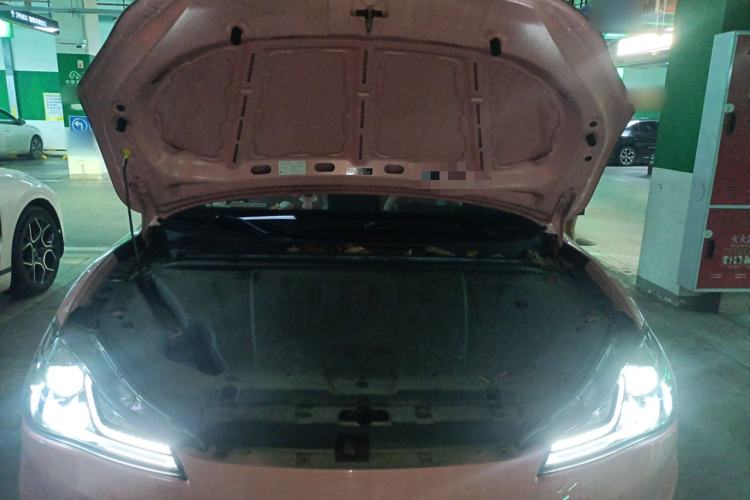 Used NETA V 2022 Chao 400 Lite Pink Custom Edition Engine Bay