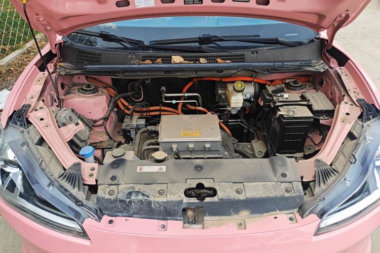 Used NETA V 2022 Chao 400 Lite Pink Custom Edition Engine Bay
