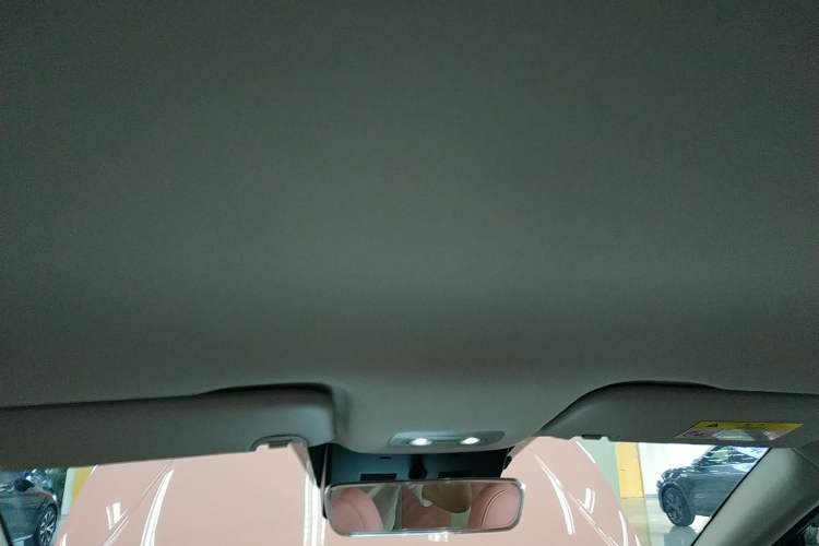 Used NETA V 2022 Chao 400 Lite Pink Custom Edition Headliner