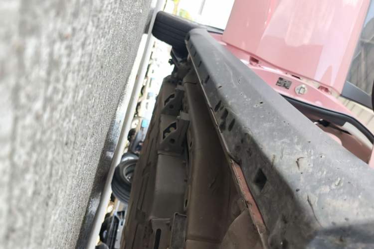 Used NETA V 2022 Chao 400 Lite Pink Custom Edition Right Side Sill