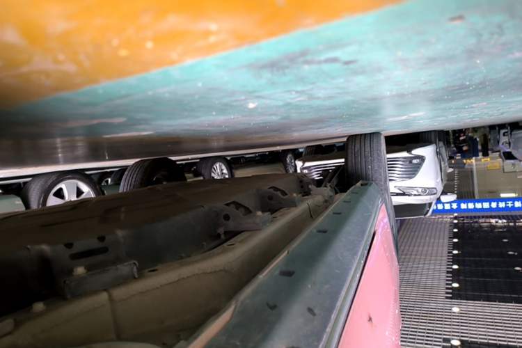 Used NETA V 2022 Chao 400 Lite Pink Custom Edition Right Side Sill