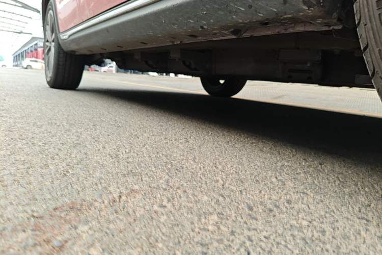 Used NETA V 2022 Chao 400 Lite Pink Custom Edition Right Side Sill