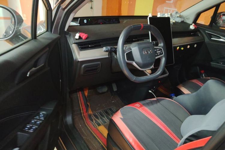 Used NETA V 2022 Chao 300 Lite Ternary Lithium Driver Seat