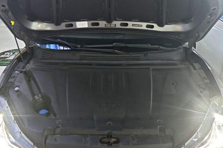 Used NETA V 2022 Chao 300 Lite Ternary Lithium Engine Bay