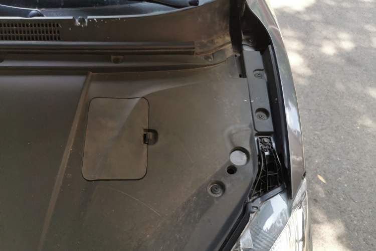 Used NETA V 2022 Chao 400 Lite Engine Bay Left