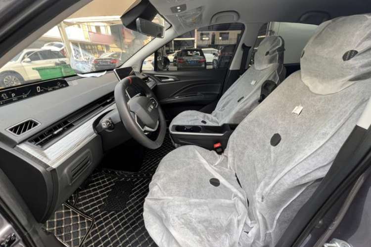 Used NETA V 2022 Chao 300 Lite Ternary Lithium Interior 4