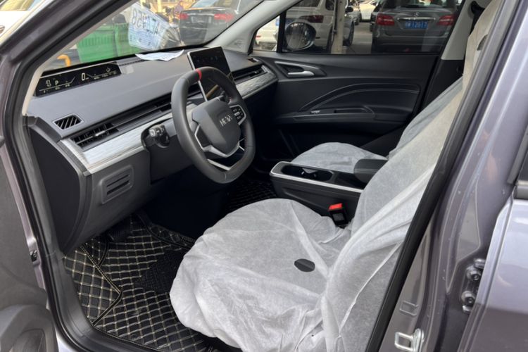 Used NETA V 2022 Chao 300 Lite Ternary Lithium Interior 5