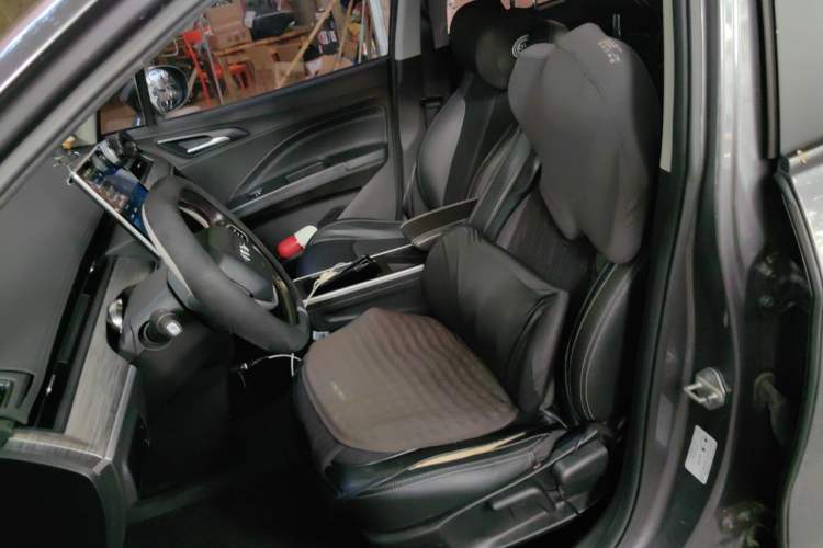 Used NETA V 2022 Chao 400 Lite Left Front Seat