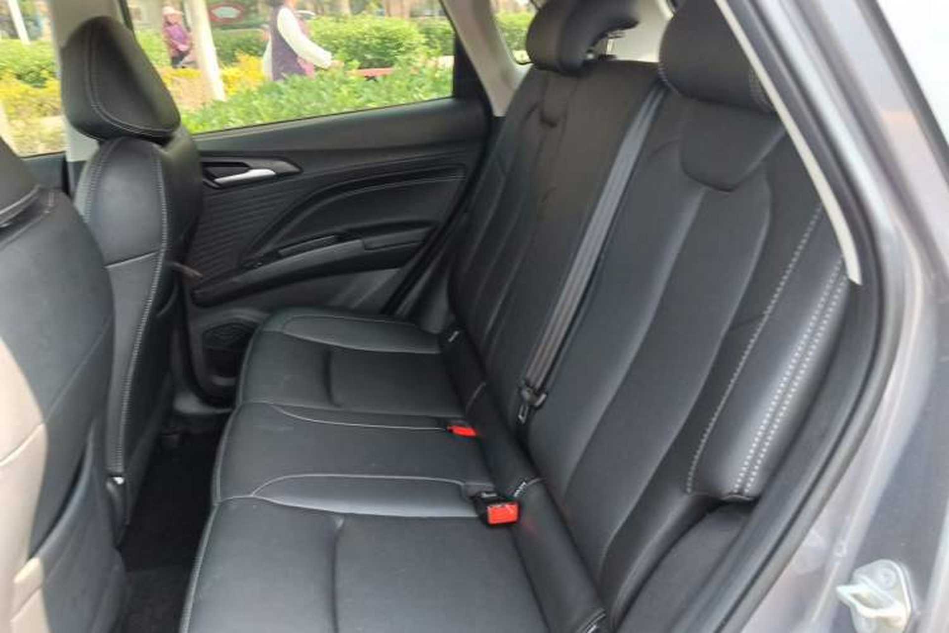 Used NETA V 2022 Chao 300 Lite Ternary Lithium Left Rear Seat