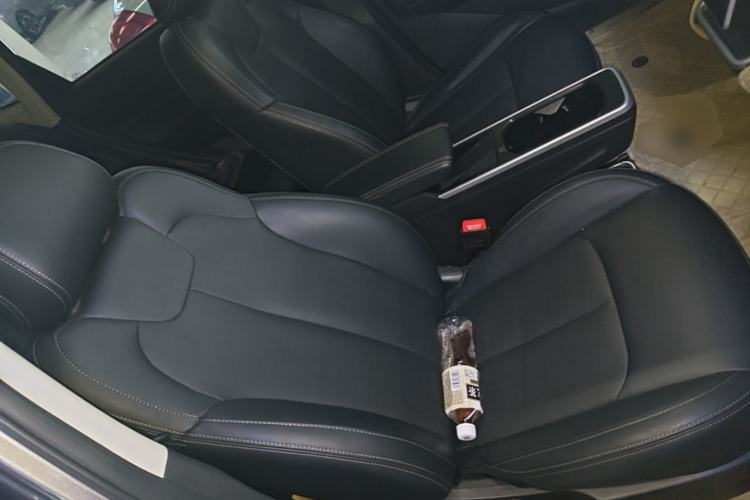 Used NETA V 2022 Chao 300 Lite Ternary Lithium Right Front Seat