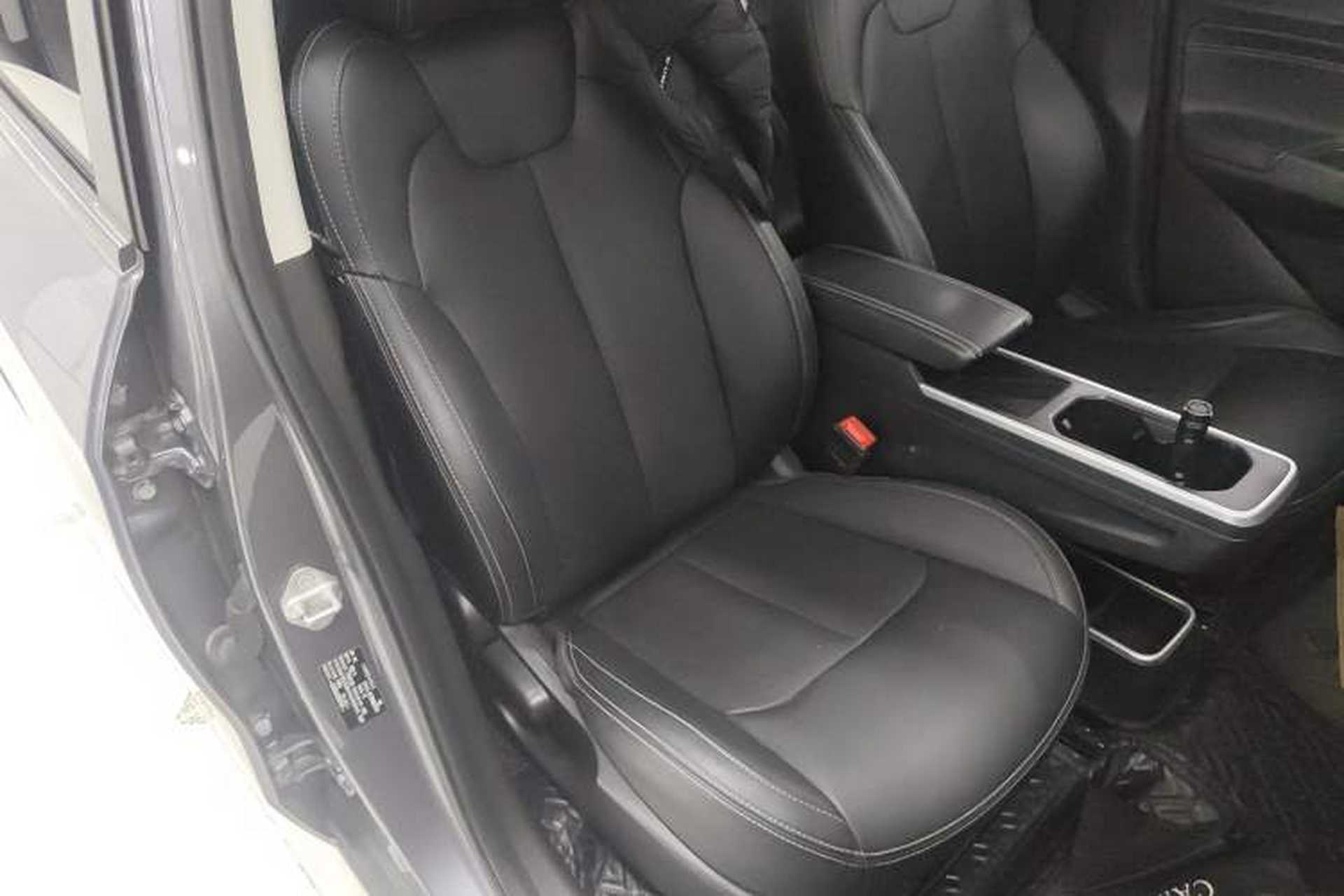 Used NETA V 2022 Chao 300 Lite Ternary Lithium Right Front Seat