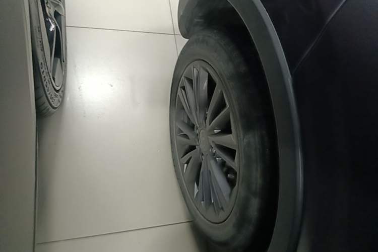 Used NETA V 2022 Chao 400 Lite Right Rear Wheel Hub