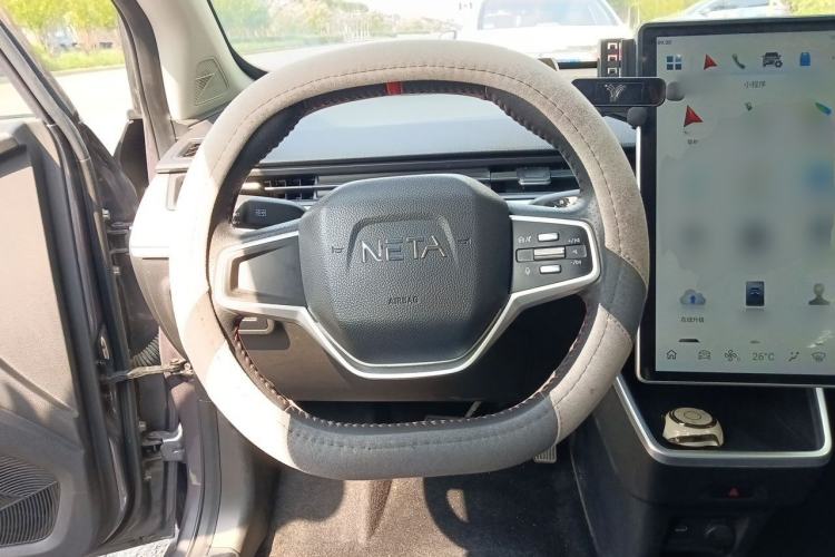 Used NETA V 2022 Chao 300 Lite Ternary Lithium Steering Wheel