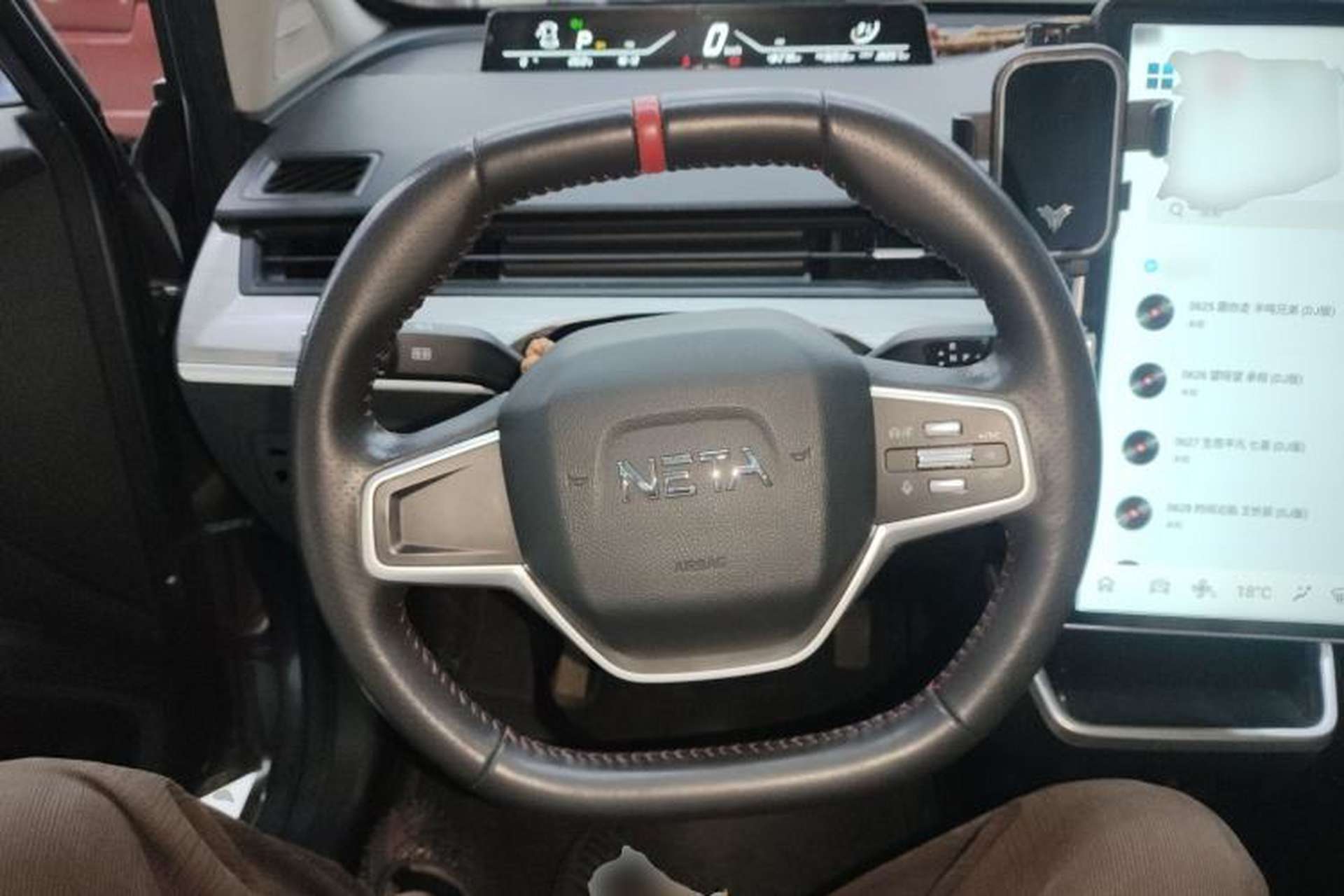 Used NETA V 2022 Chao 300 Lite Ternary Lithium Steering Wheel