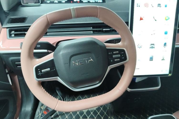 Used NETA V 2022 Chao 400 Lite Pink Custom Edition Steering Wheel