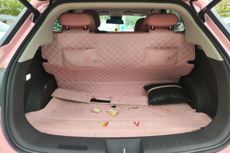 Used NETA V 2022 Chao 400 Lite Pink Custom Edition Trunk