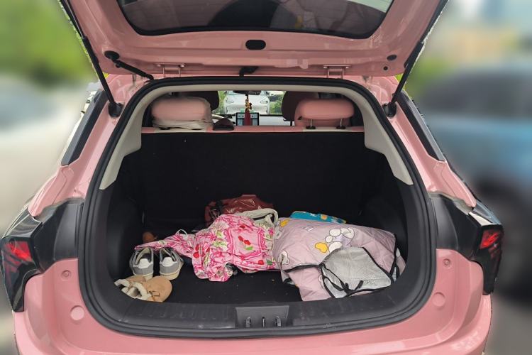 Used NETA V 2022 Chao 400 Lite Pink Custom Edition Trunk