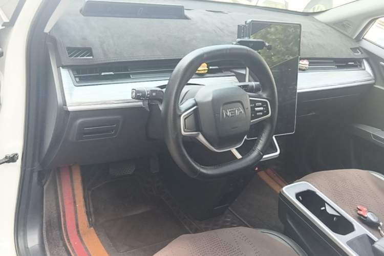 Used NETA V 2022 Chao 300 Industry Custom Edition Center Console