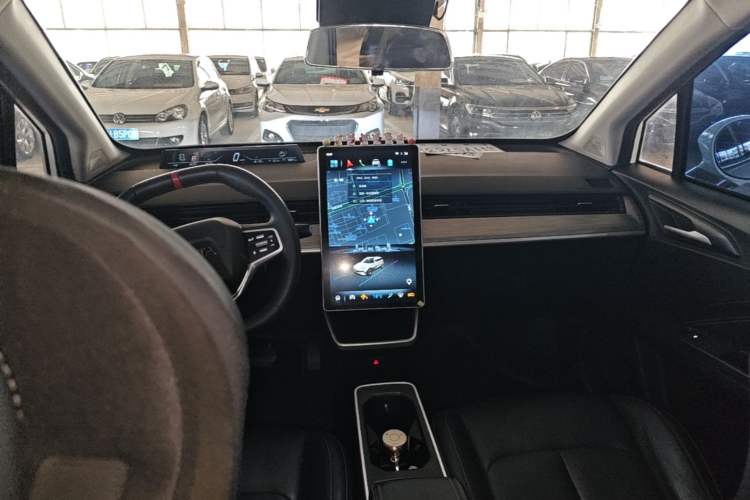 Used NETA V 2022 Chao 300 Lite Ternary Lithium Center Console