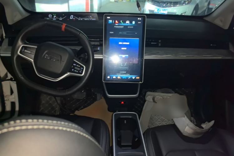 Used NETA V 2022 Chao 400 Lite Center Console