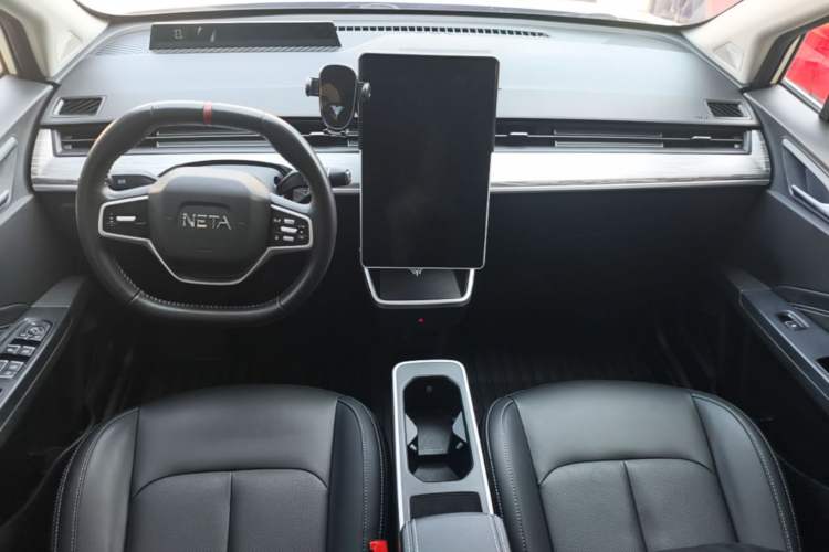Used NETA V 2022 Chao 400 Lite Center Console