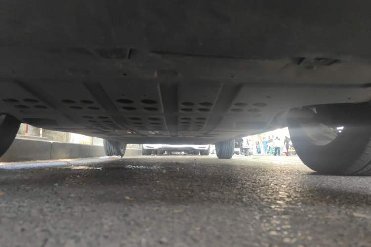 Used NETA V 2022 Chao 300 Industry Edition Chassis Front