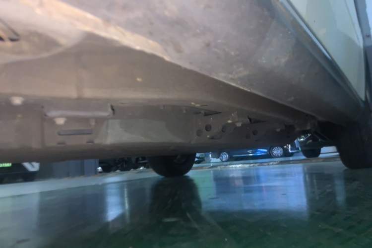 Used NETA V 2022 Chao 300 Lite Ternary Lithium Chassis Front Left