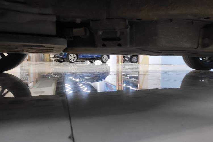 Used NETA V 2022 Pro Long-Range Smart Edition Chassis Front Left
