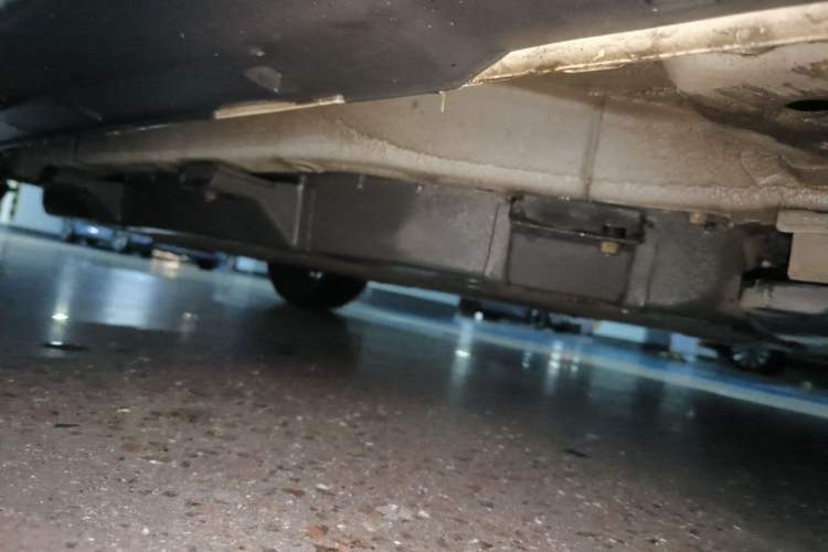 Used NETA V 2022 Chao 400 Chassis Front Right