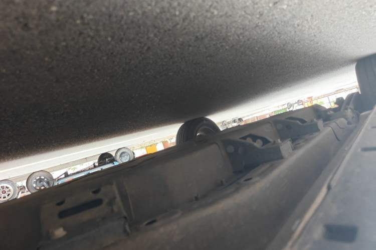 Used NETA V 2022 Chao 300 Lite Ternary Lithium Chassis Front Right