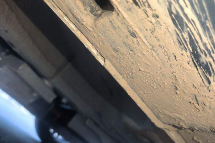 Used NETA V  Chassis Front Right