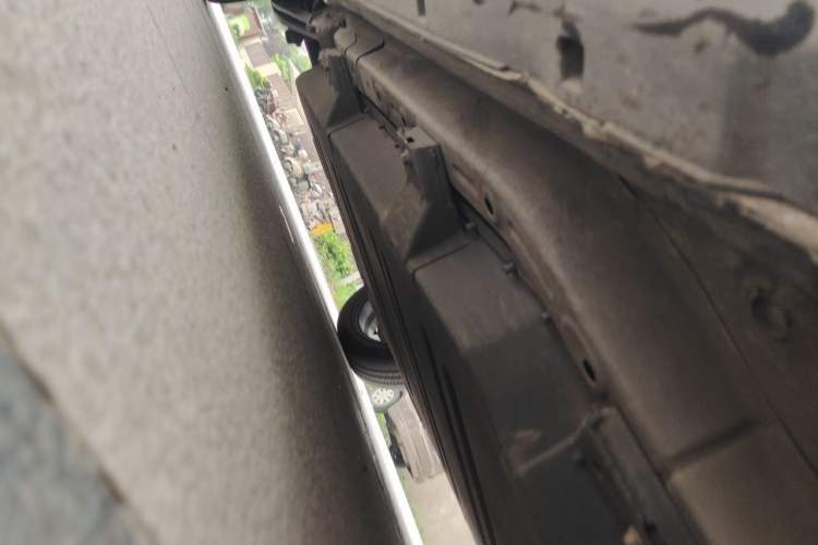 Used NETA V 2022 Chao 400 Lite Chassis Front Right