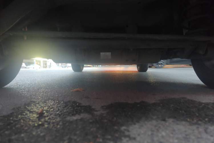 Used NETA V 2022 Long-Range Industry Custom Edition Chassis Rear