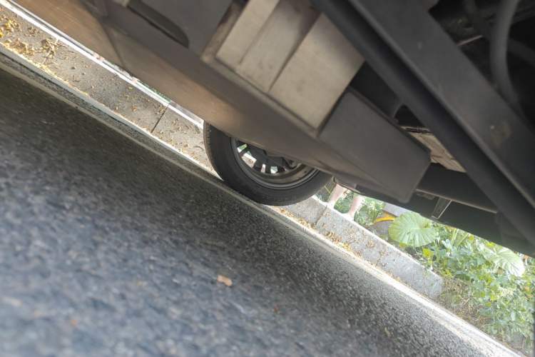 Used NETA V 2022 Chao 400 Lite Chassis Rear Left