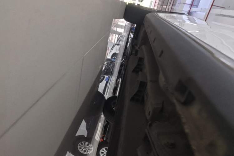 Used NETA V 2022 Chao 300 Lite Lithium Iron Phosphate Chassis Rear Left